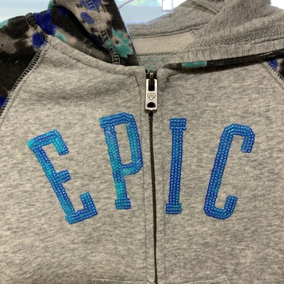 Youth Zip Hoodie Size 6 - Picture 3 of 4